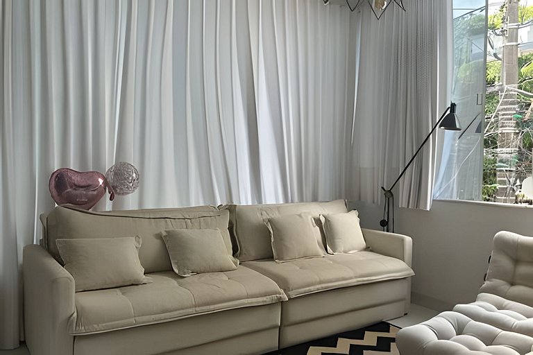 Conforto em Elegante Casa/Bairro Nobre/Belem
