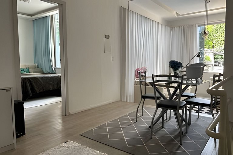 Conforto em Elegante Casa/Bairro Nobre/Belem