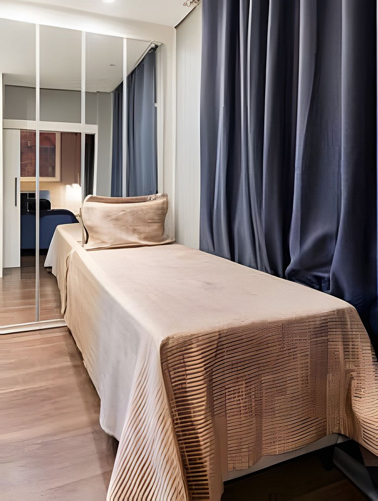 Familiar/Elegant/H Lobo:OscarFreire/Jacuzzi 4o anu