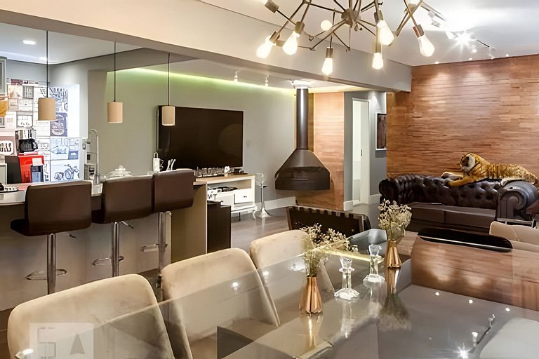 Familiar/Elegant/H Lobo:OscarFreire/Jacuzzi 4o anu