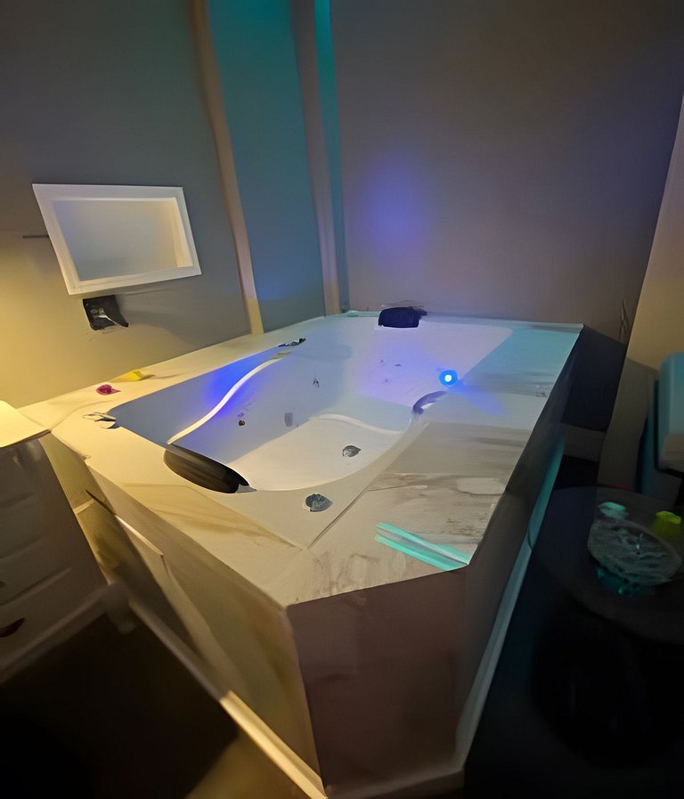 Familiar/Elegant/H Lobo:OscarFreire/Jacuzzi 4o anu