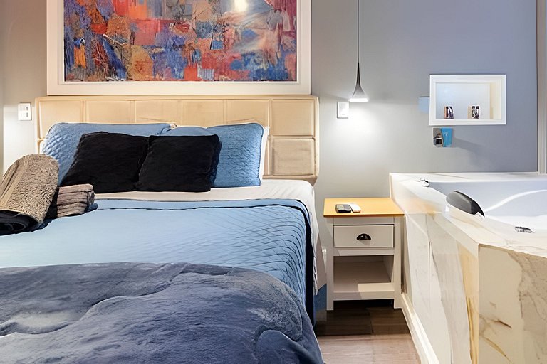 Familiar/Elegant/H Lobo:OscarFreire/Jacuzzi 4o anu