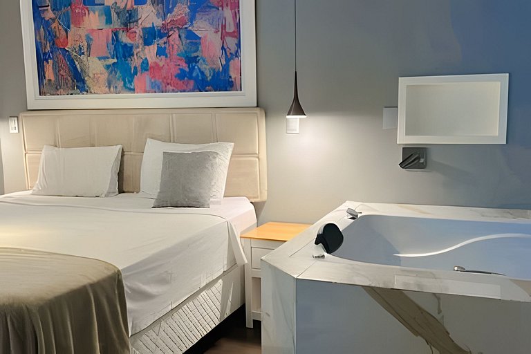 Familiar/Elegant/H Lobo:OscarFreire/Jacuzzi 4o anu