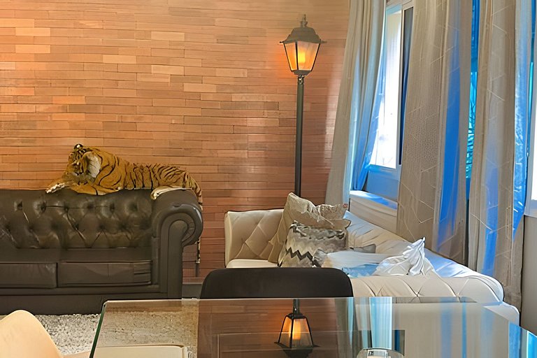 Familiar/Elegant/H Lobo:OscarFreire/Jacuzzi 4o anu