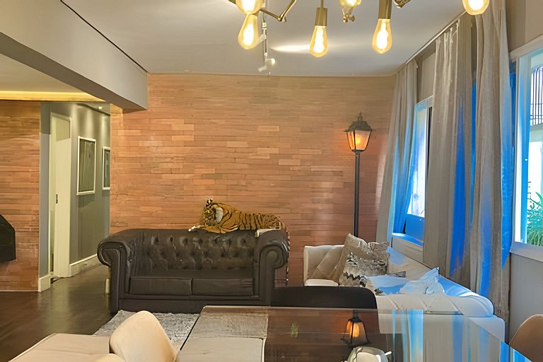 Familiar/Elegant/H Lobo:OscarFreire/Jacuzzi 4o anu