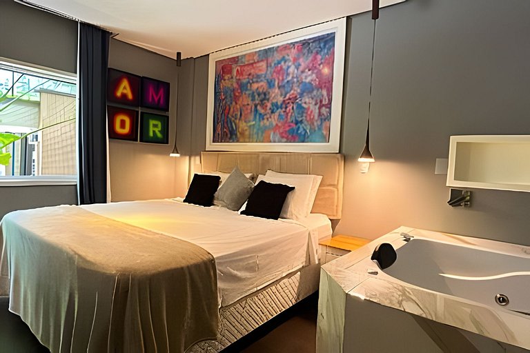 Familiar/Elegant/H Lobo:OscarFreire/Jacuzzi 4o anu